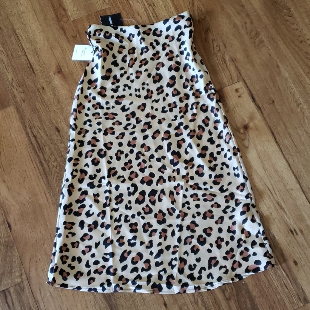 NWT Forever 21 leopard satin midi skirt